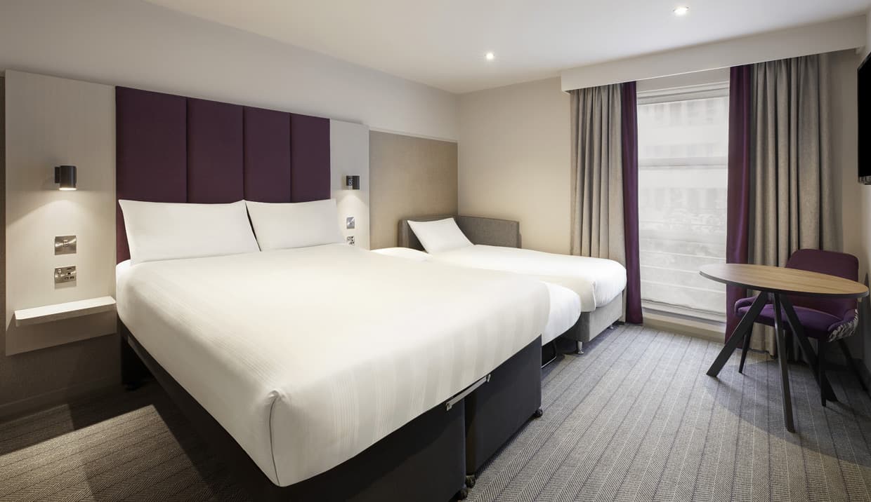 Premier Inn Oxford Kidlington Airport Reactive Bedroom Replacement hero